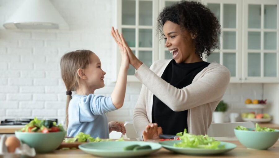 연말정산 AI 챗봇 상담 화면 예시
