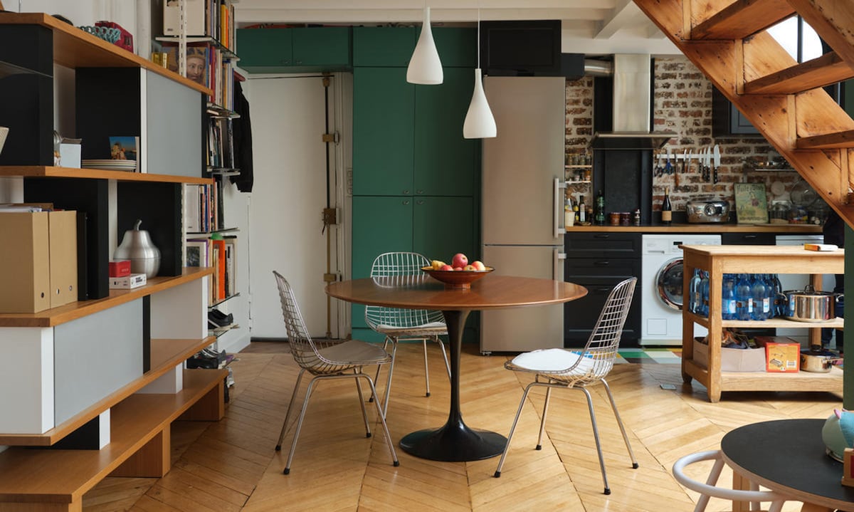 다양한 OTT 서비스 로고들이 모여있는 이미지