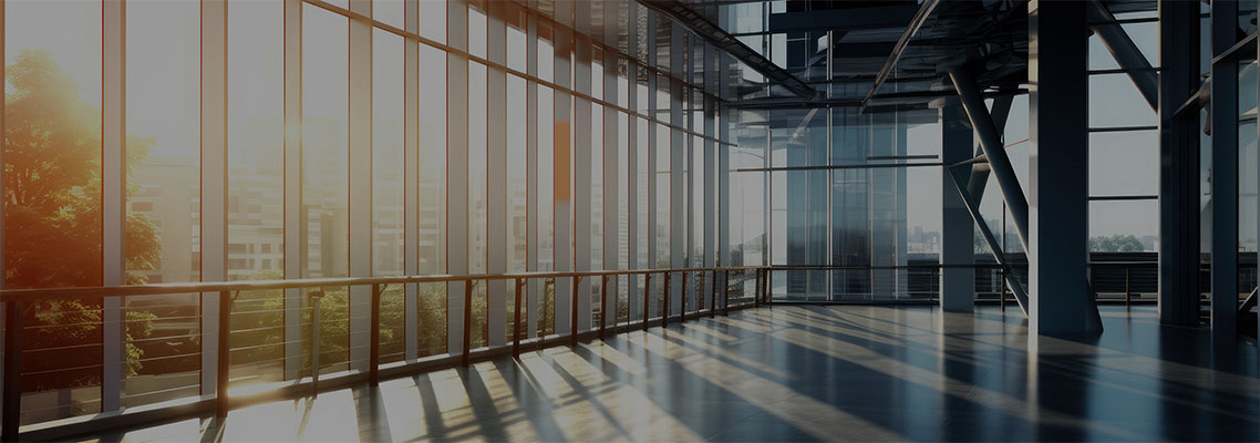 AI 챗봇과 대화하며 연말정산 정보를 얻는 사람